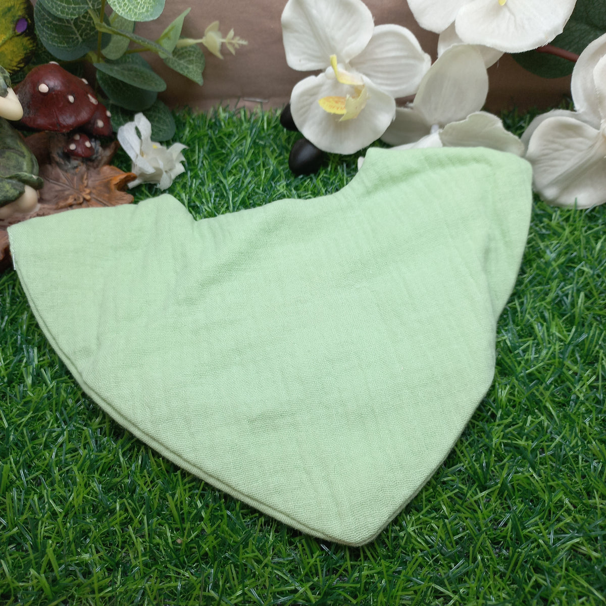 Baby Bandana Bib with Snap Closures – Green
